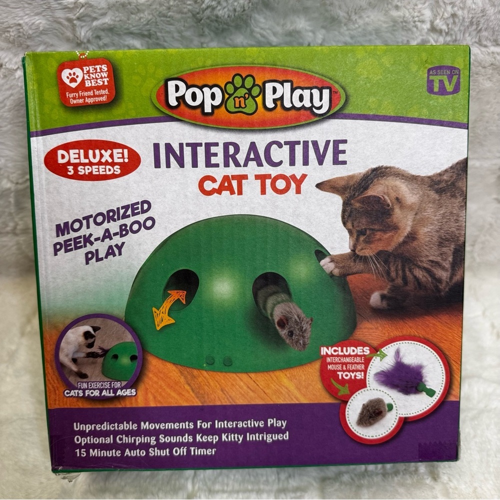 Pop N' Play Interactive Cat Toy Green Auto Shut Off Timer Three Speed Settings